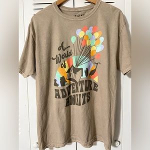 PIXAR DISNEY WOMEN'S SHORT SLEEVED T-SHIRT, TAN.  GRAPHIC.  SIZE L